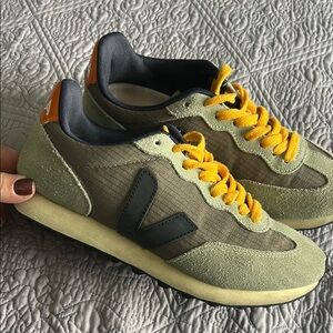Veja Men's Green Sneakers with Yellow Laces